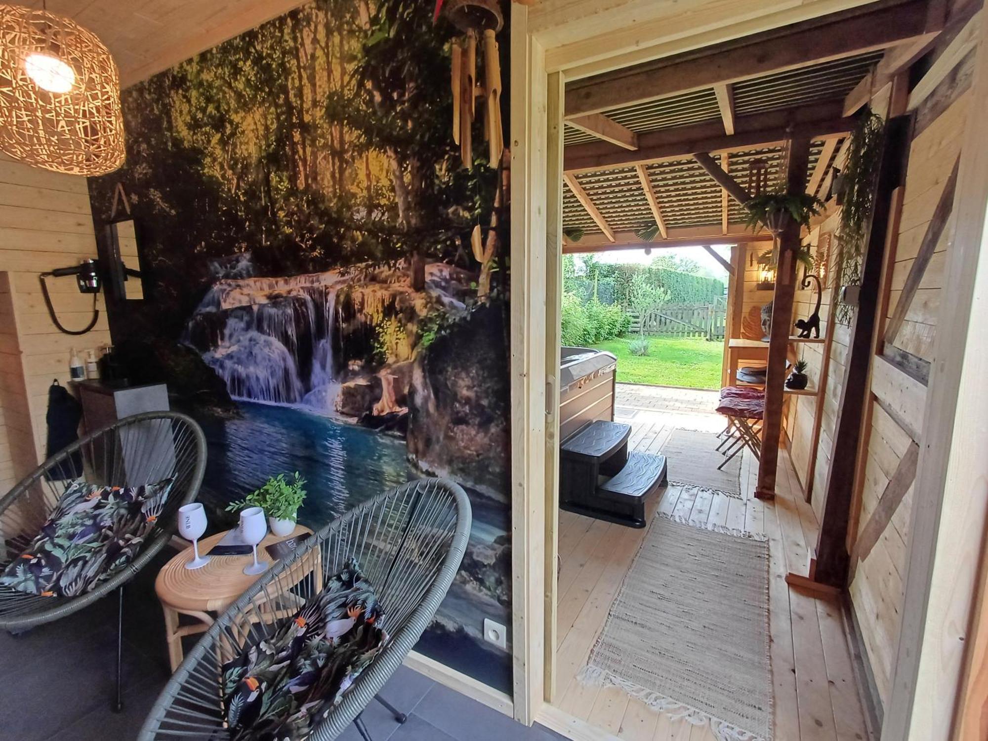 Entre Monts Et Collines B&B Et Spa En Option Exterior photo
