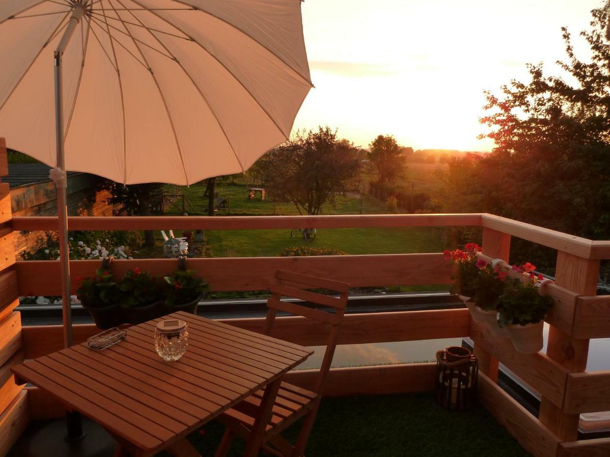 Entre Monts Et Collines B&B Et Spa En Option Exterior photo